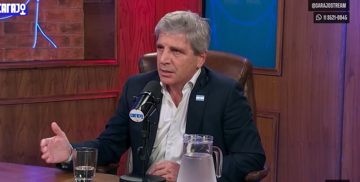 Luis Caputo en el streaming del Gordo Dan.