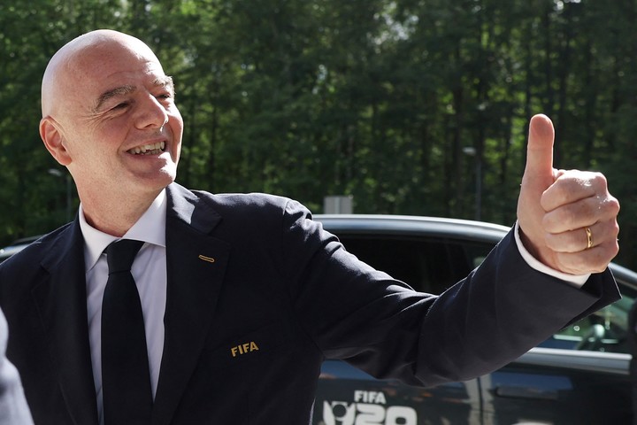 Gianni Infantino, presidente de FIFA. REUTERS/Kacper Pempel