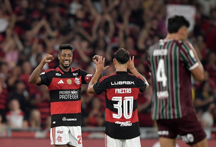 Fluminense perdió el clásico con Flamengo. (REUTERS)