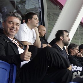 Tras la fecha FIFA, Marcelo Gallardo se quedó en Ecuador para ver partidos del fútbol local