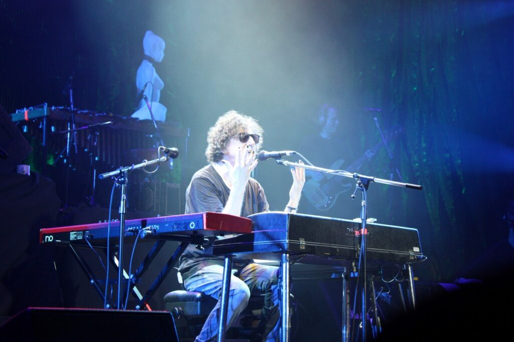 Charly García en el Luna Park en 2012, donde presentó  "60x60". Foto: Sofía Yehie Gabras