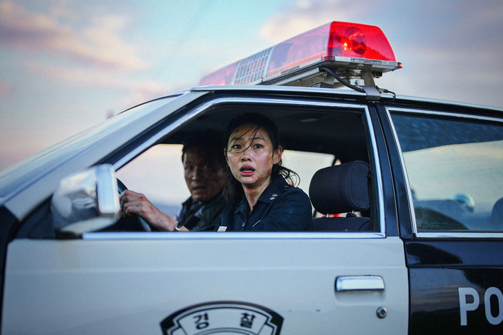 La agente Sung-ae (Hoyeon), que no le tiene miedo a nada. Fotos MACO