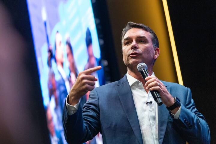 Flavio Bolsonaro. Foto: Bloomberg