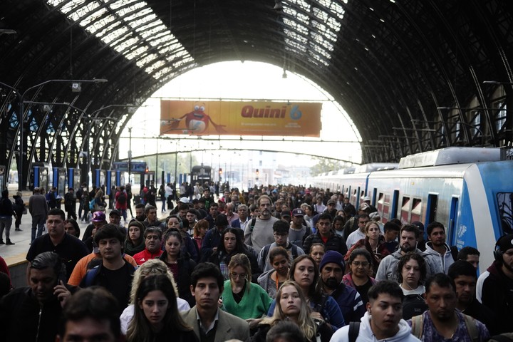 El tren Mitre al llegar a Retiro. Foto: Emmanuel Fernández