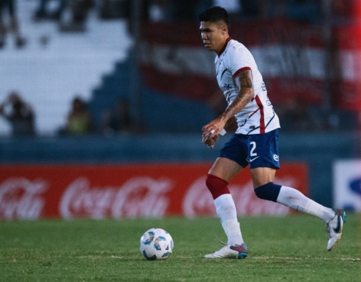 Nicolás Hernández en San Lorenzo, ante Independiente de Chivilcoy (Foto: San Lorenzo).