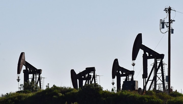 Los precios del petróleo volvieron al centro de la escena a nivel global por la guerra en Medio Oriente. (Foto: AFP/Frederic J. Brown)