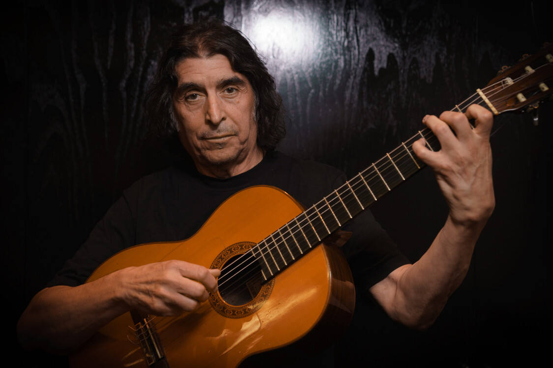 Luis Salinas en el Torquato Tasso este viernes 16 de octubre. Foto Juano Tesone