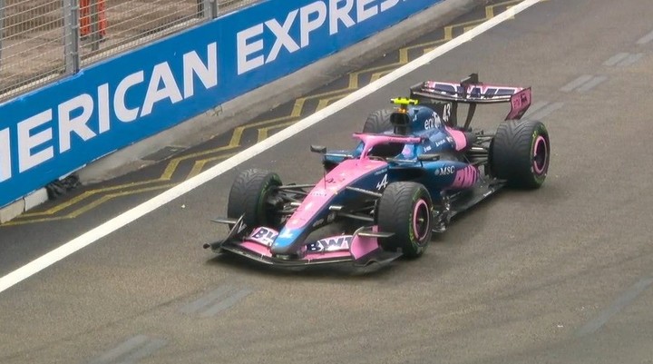 El abandono de Franco Colapinto en la carrera Sprint de la Fórmula 1 en Singapur. (@F1)