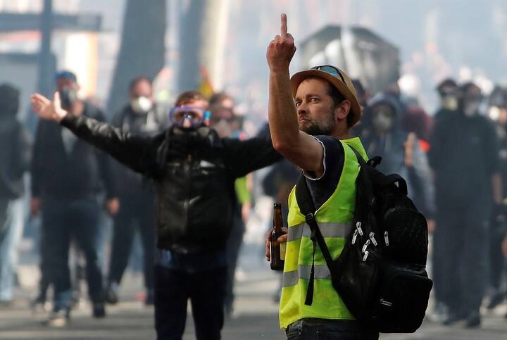 Los "chalecos amarillos" (Gilets jaunes) constituyen un movimiento de protesta espontáneo. Foto: EFE