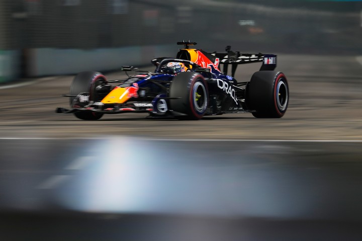 El Red Bull de Max Verstappen (AP).